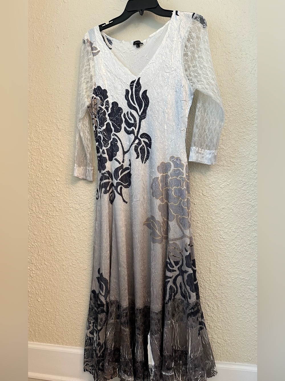 Komarov White and Gray Floral V-Neck Maxi Dress